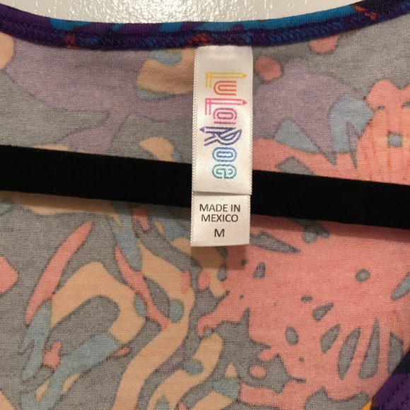 Lularoe Perfect Tee - Picture 2 of 2